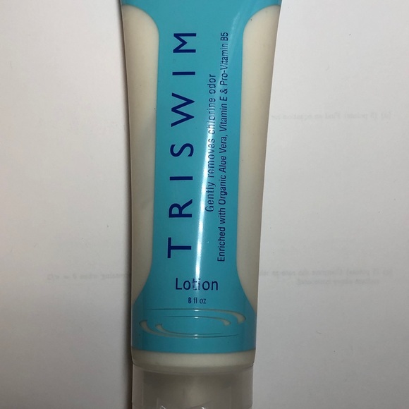 TRISWIM Chlorine Removal Swimmers Lotion - Picture 2 of 3